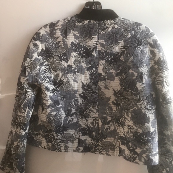 Zara Basic Collection Short Jacket - Picture 5 of 6